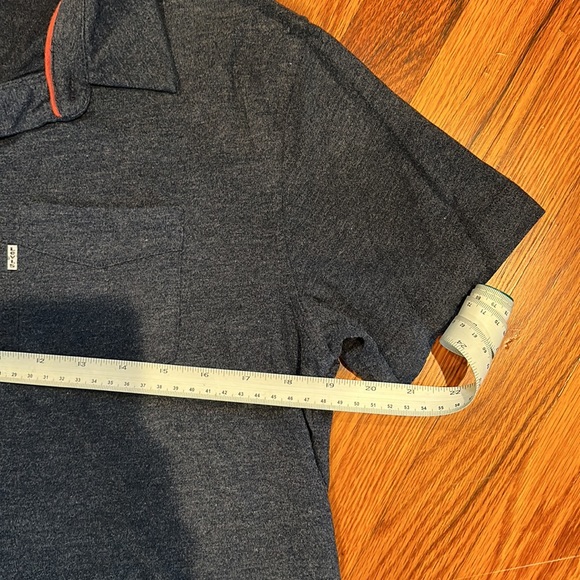 Levi’s Shirt - Picture 4 of 4